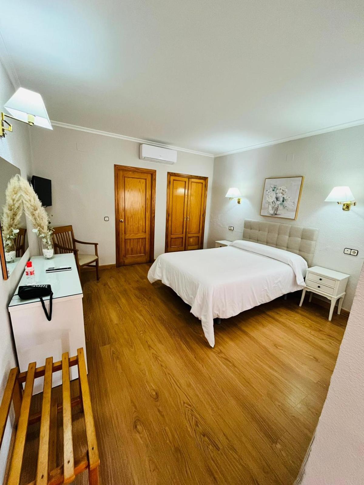 Hotel Salvador بايلين المظهر الخارجي الصورة