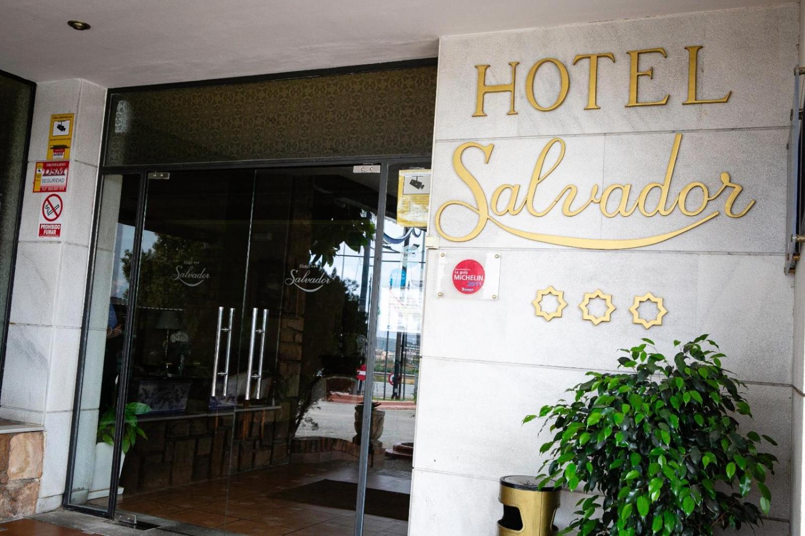 Hotel Salvador بايلين المظهر الخارجي الصورة