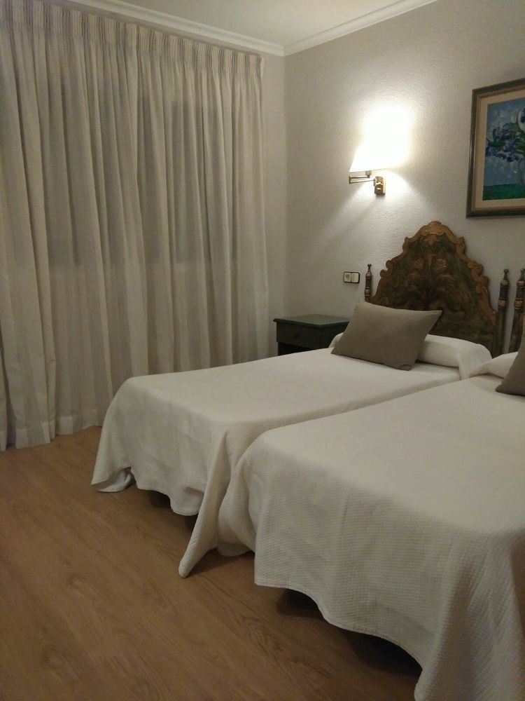 Hotel Salvador بايلين المظهر الخارجي الصورة