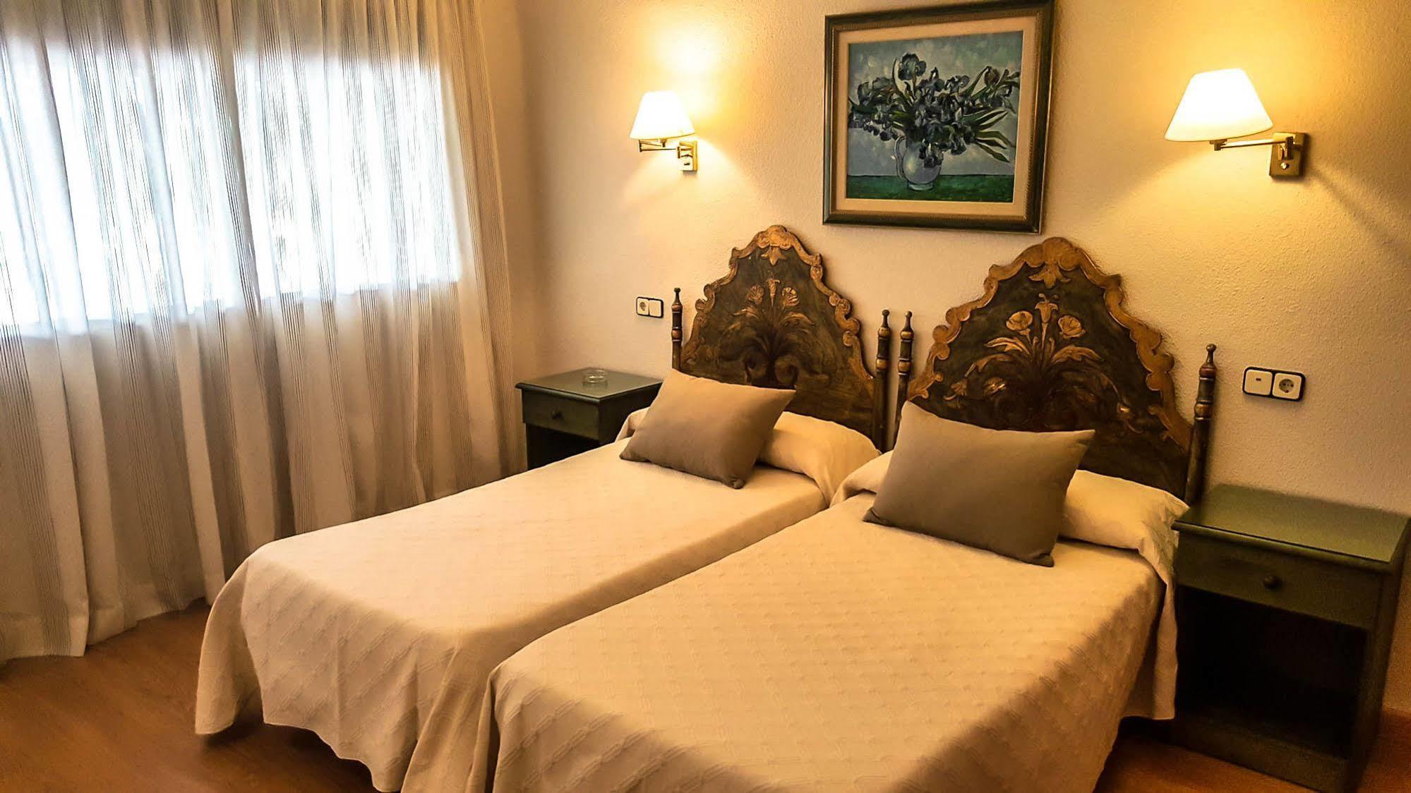 Hotel Salvador بايلين المظهر الخارجي الصورة